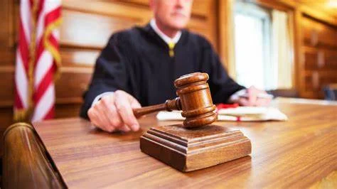 داوری و مزایای مراجعه به نهاد داوری در موارد حقوقی